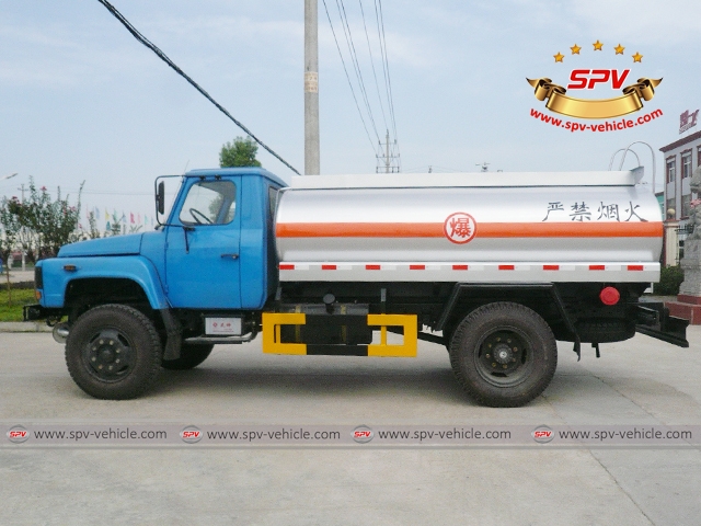 9,000 Litres (2,400 Gallons) Diesel Tanker - LS
