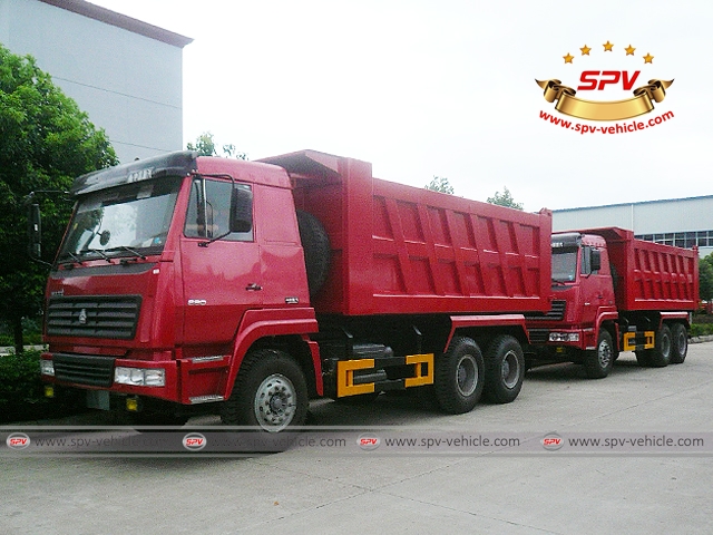Dump Trucks Sinotruk (6X4) are parked in orderliness, ready for shipment to Nigeria