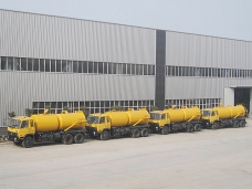 To Armania - Sewage Vacuum and High Pressure Cleaning Trucks Dongfeng in 2013