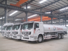 To Gambia - Fuel Tankers (Fuel Bowsers) Sinotruk for TOTAL in 2012