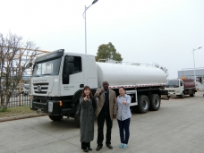 To Sierra Leone -  Water Bowser IVECO China (20,000 liters) Shipped in Mar., 2016