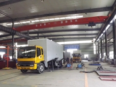 Power Van Service Truck Workshop 01