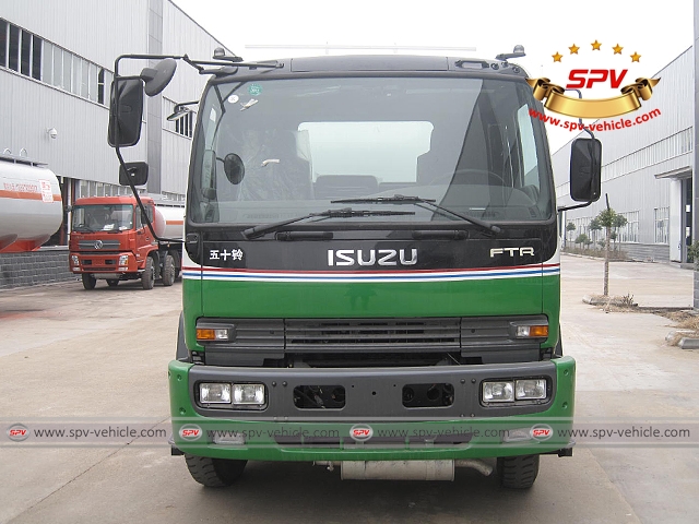 Front View of ISUZU FTR Fuel Bowser (15,000 liters) with 5 compartments 