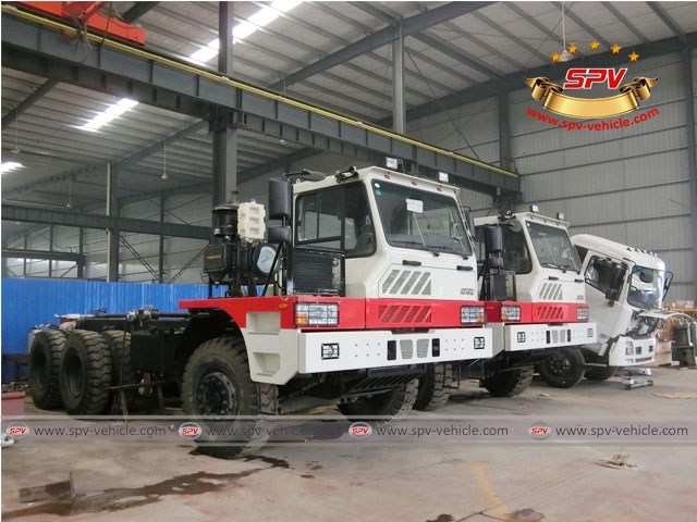 Mine use chassis for grand water tanker (40,000 liters) Mine use chassis for grand water tanker (40,000 liters)