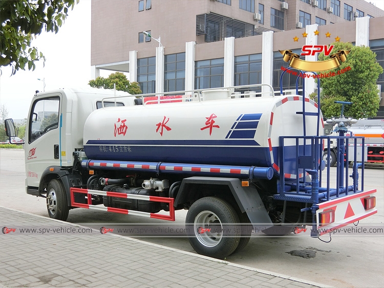 4,000 Litres Mobile Water Truck Sinotruk-LB 4,000 Litres Mobile Water Truck Sinotruk-LB