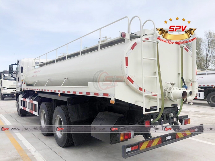 18,000 Litres Water Tank Truck ISUZU - LB 18,000 Litres Water Tank Truck ISUZU - LB