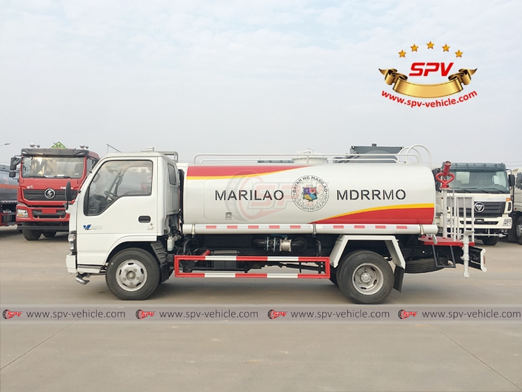 5,000 litres Water Spray Truck ISUZU - LS 5,000 litres Water Spray Truck ISUZU - LS