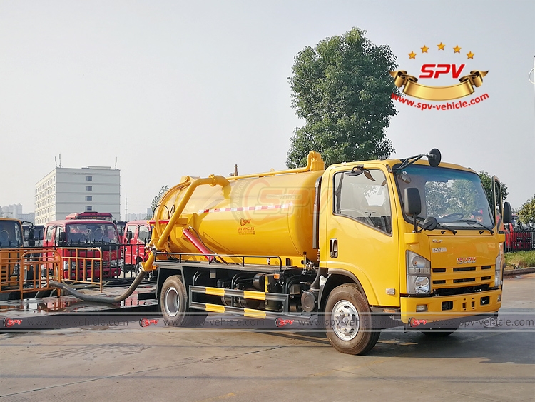 6,000 Litres Sewage Vacuum Truck ISUZU - Suction 6,000 Litres Sewage Vacuum Truck ISUZU - Suction