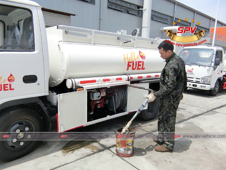 Fuel Tank Truck Operation Vedio