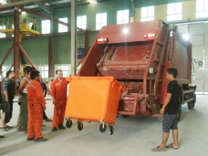 【Sep. 2016】To Myanmar - 8 units of Garbage Box Bodies