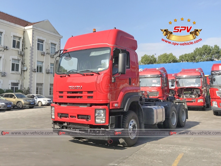 SPV dispatched tractor head ISUZU 350 Hp to Vanuatu in Oct, 2019.