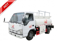 Fuel Tanker Truck ISUZU